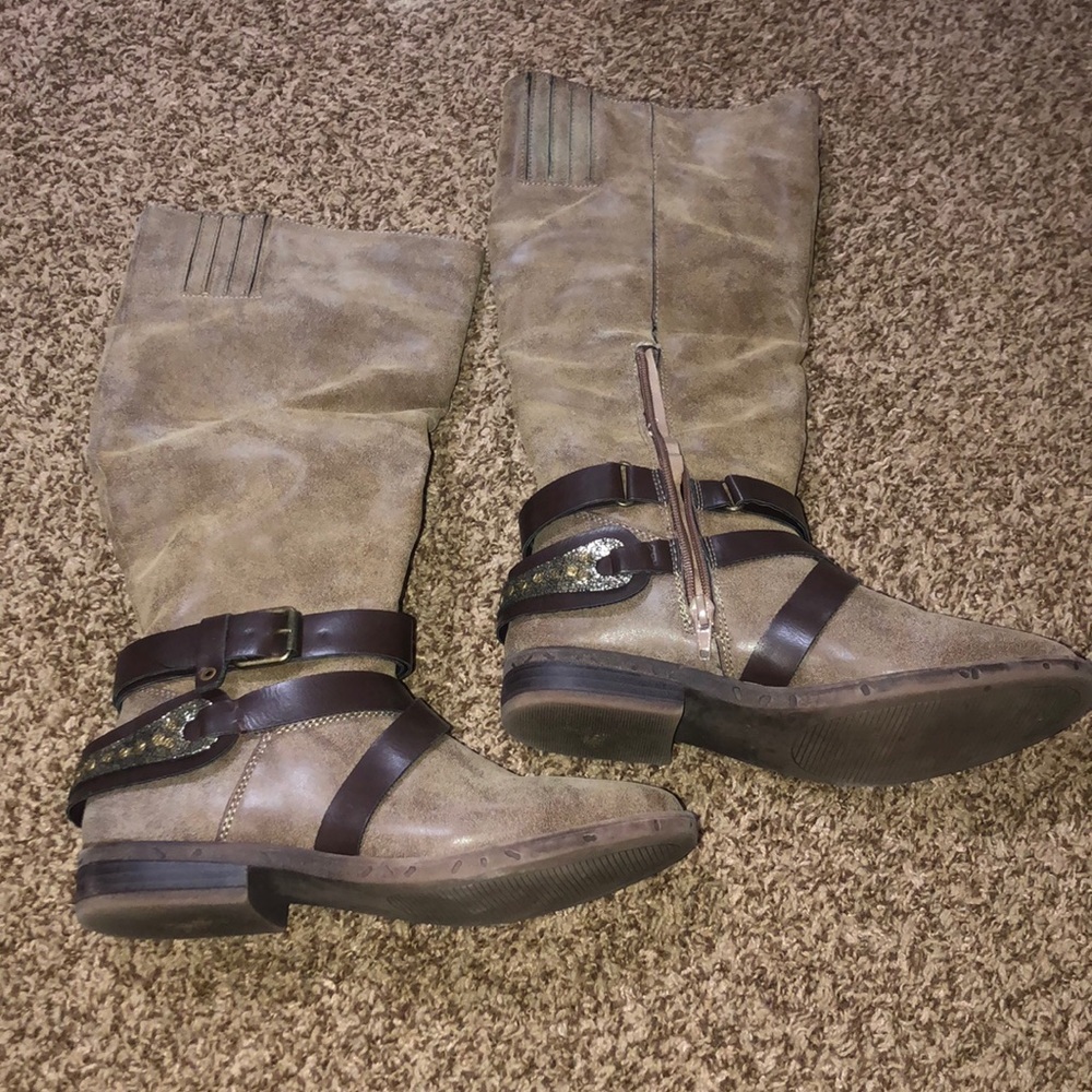 Rampage boots